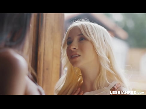 ❤️ Famke komt thús in pear moanne letter en einiget mei it iten fan har styfmem syn kut ️❌ Porno by wy ❌️❤