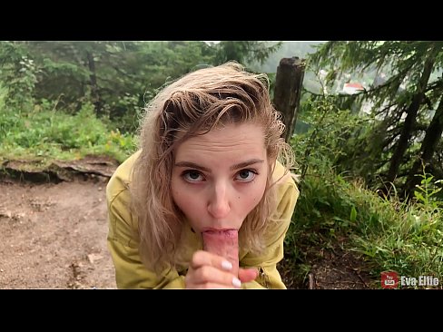 ❤️ Meisje slikket cum nei in iepenbiere blowjob - Eva Elfi ️❌ Porno by wy ❌️❤